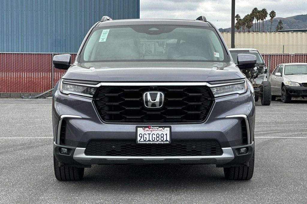 used 2023 Honda Pilot car, priced at $43,100