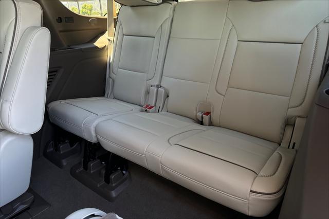 used 2025 GMC Yukon car, priced at $86,999