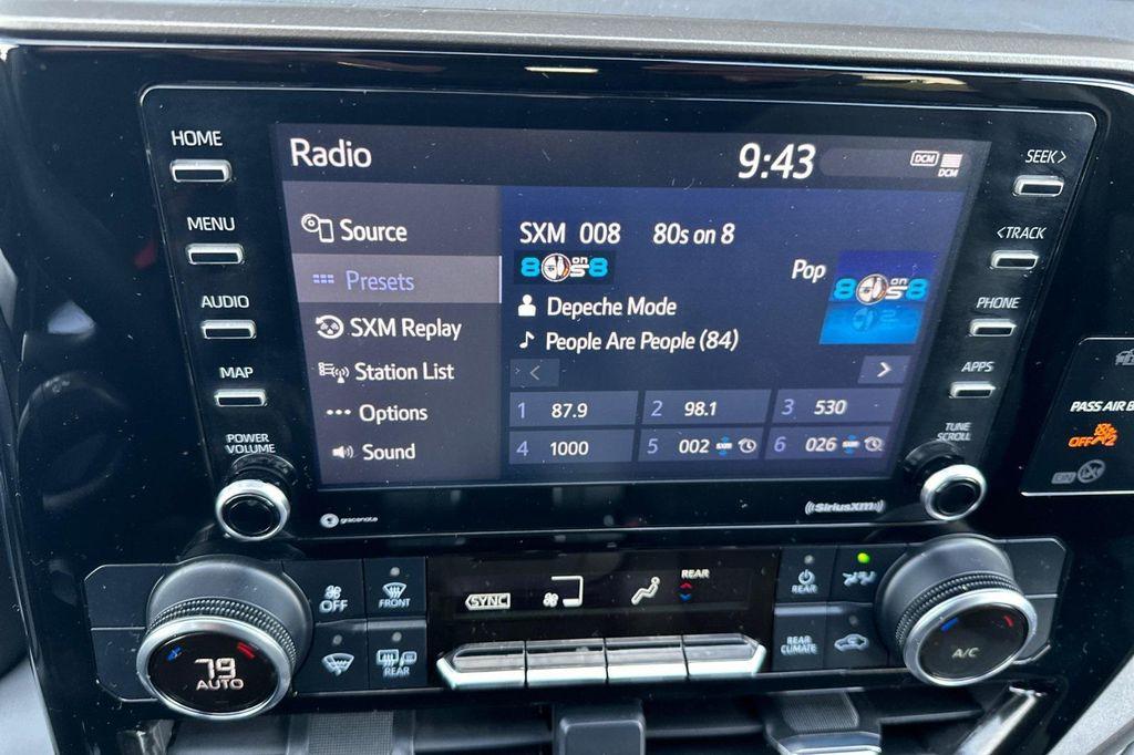 used 2022 Toyota Highlander car, priced at $28,744