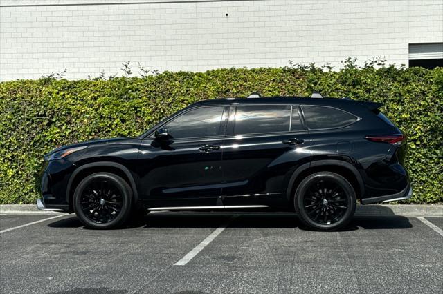 used 2024 Toyota Highlander car, priced at $46,211