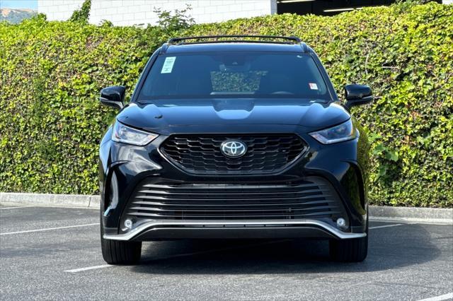 used 2024 Toyota Highlander car, priced at $46,211
