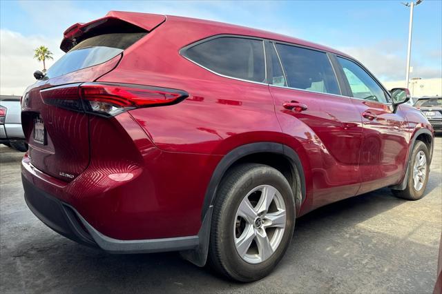 used 2023 Toyota Highlander car, priced at $34,778