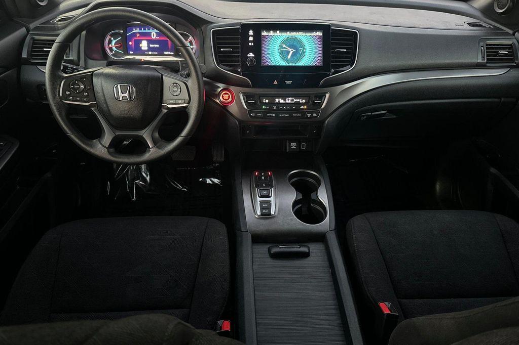 used 2022 Honda Pilot car, priced at $27,609