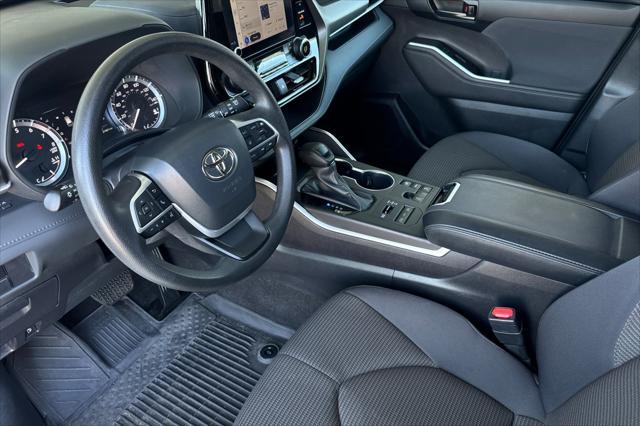 used 2023 Toyota Highlander car, priced at $38,704