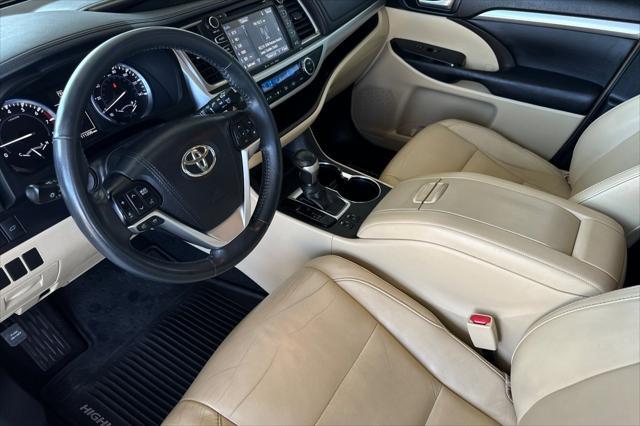 used 2016 Toyota Highlander car, priced at $19,499