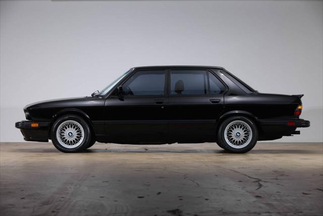 used 1988 BMW M5 car, priced at $129,990