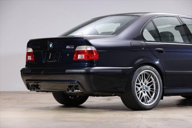 used 2003 BMW M5 car