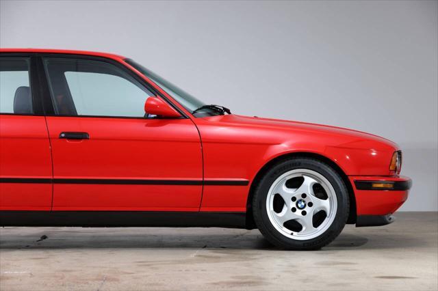 used 1993 BMW M5 car