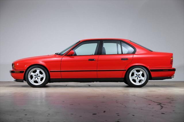 used 1993 BMW M5 car