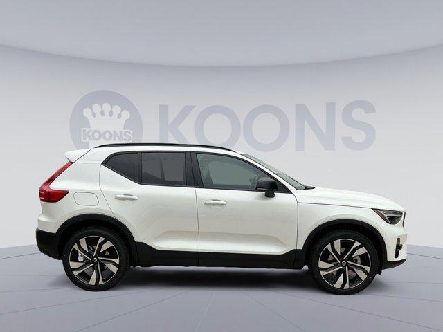 new 2025 Volvo XC40 car, priced at $48,290