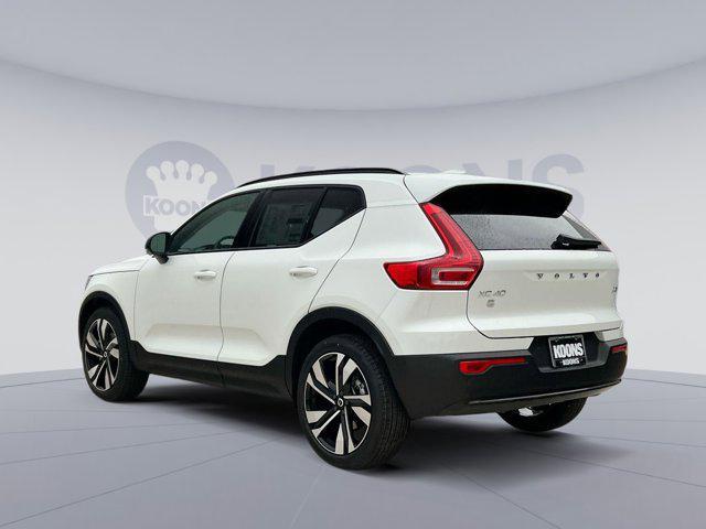 new 2025 Volvo XC40 car, priced at $48,290