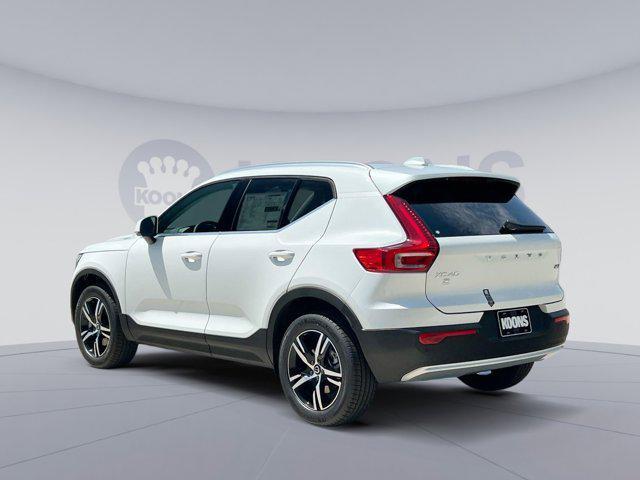 new 2025 Volvo XC40 car, priced at $43,715