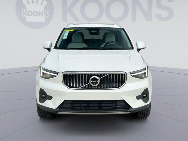 new 2025 Volvo XC40 car, priced at $46,815