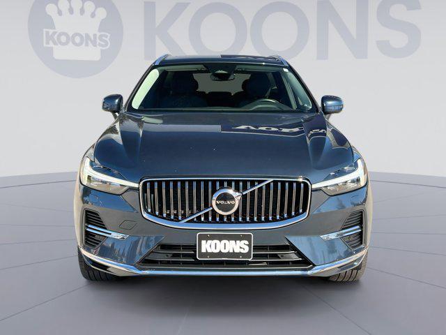 used 2022 Volvo XC60 Recharge Plug-In Hybrid car, priced at $38,500