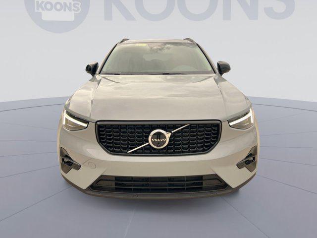 new 2025 Volvo XC40 car, priced at $43,115