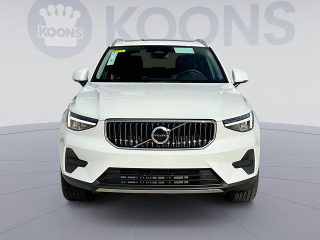 new 2025 Volvo XC40 car, priced at $44,515