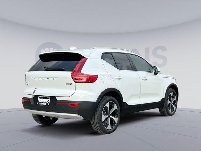 new 2025 Volvo XC40 car, priced at $44,515