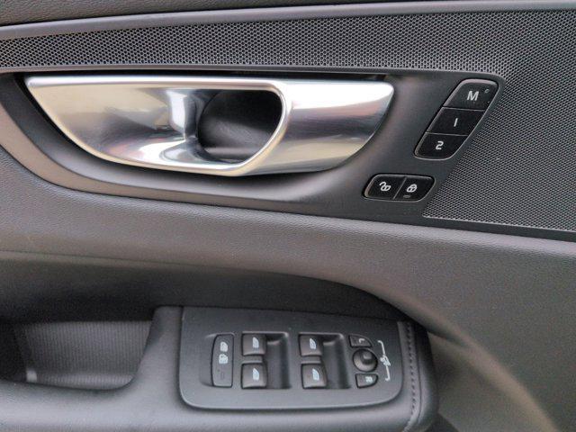 used 2025 Volvo XC60 car, priced at $39,500