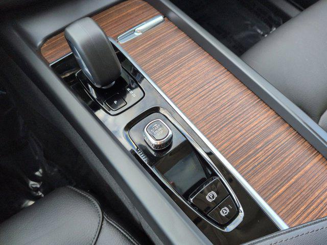 used 2023 Volvo XC60 car, priced at $36,500