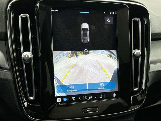 used 2023 Volvo C40 Recharge Pure Electric car, priced at $31,000