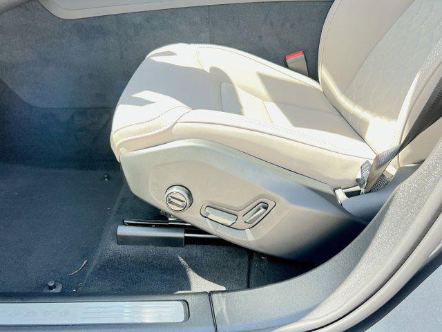 new 2026 Volvo XC60 car