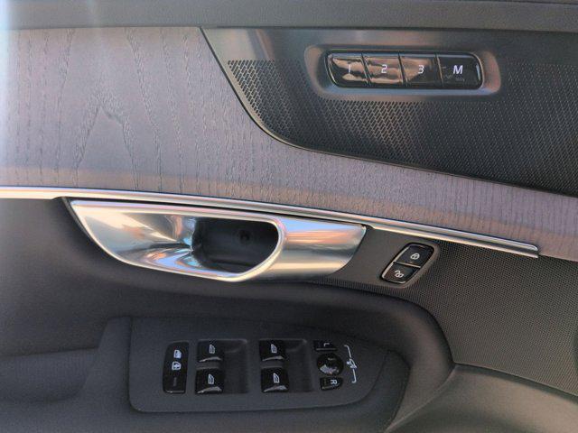 new 2026 Volvo XC90 car, priced at $72,445