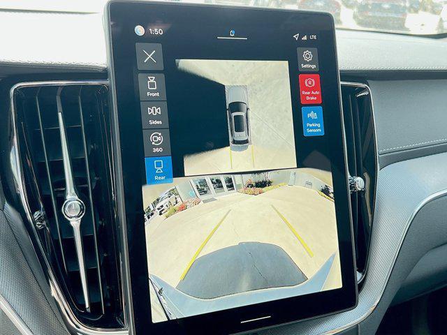 new 2026 Volvo XC60 Plug-In Hybrid car