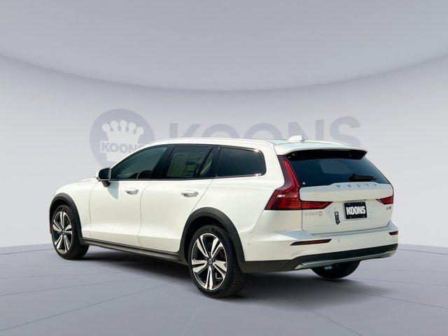 new 2025 Volvo V60 Cross Country car, priced at $53,835