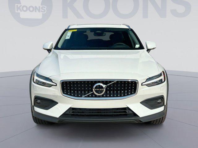 new 2025 Volvo V60 Cross Country car, priced at $53,835