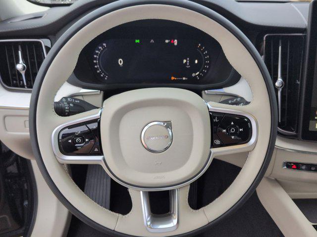 new 2026 Volvo XC60 car, priced at $60,935