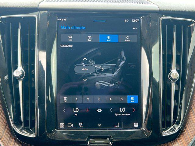 used 2022 Volvo XC60 car, priced at $33,500