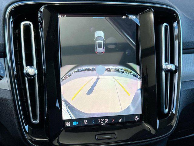new 2025 Volvo XC40 car, priced at $42,923