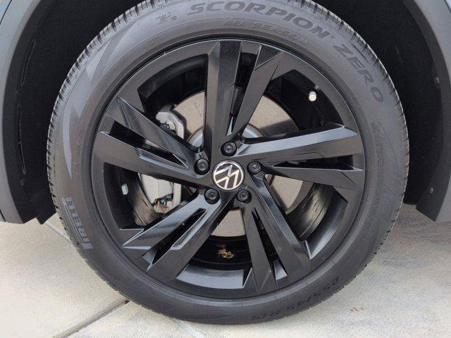 used 2024 Volkswagen Tiguan car, priced at $28,000