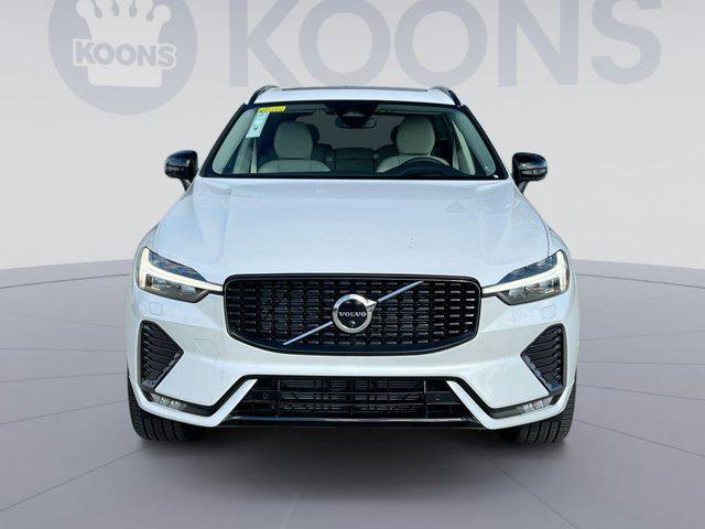 new 2025 Volvo XC60 car, priced at $58,925