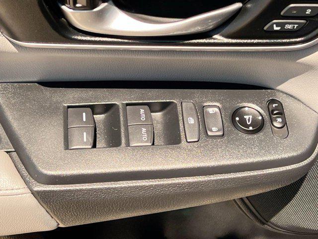 used 2018 Honda CR-V car, priced at $22,300