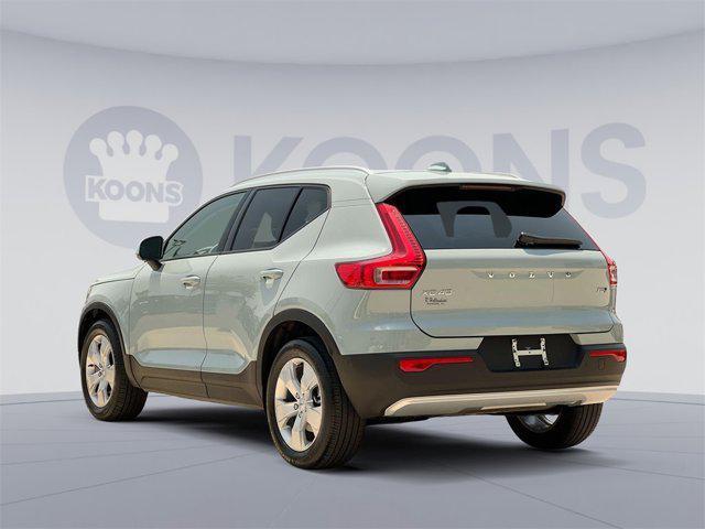 used 2019 Volvo XC40 car, priced at $25,500