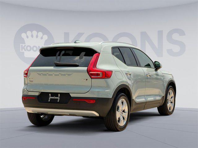 used 2019 Volvo XC40 car, priced at $25,500
