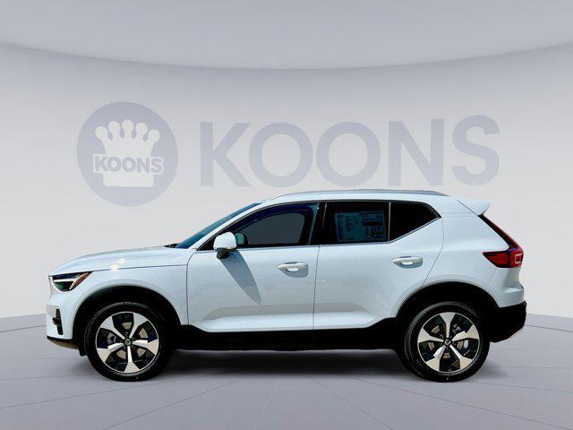 new 2024 Volvo XC40 car, priced at $38,527