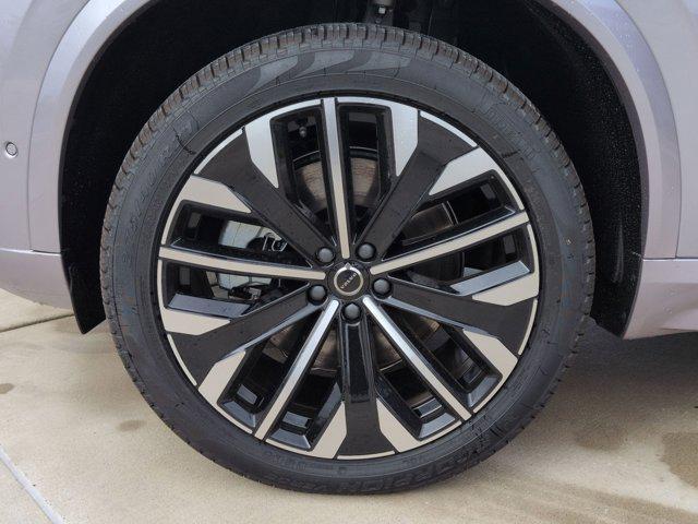 new 2026 Volvo XC90 Plug-In Hybrid car, priced at $82,625