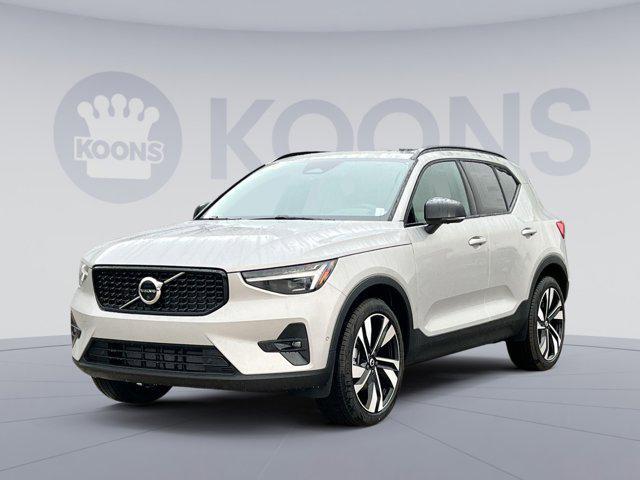 new 2025 Volvo XC40 car, priced at $50,050