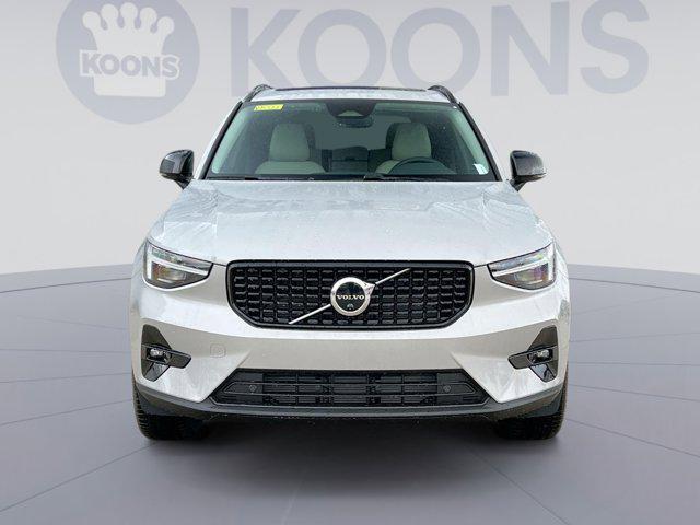 new 2025 Volvo XC40 car, priced at $50,550