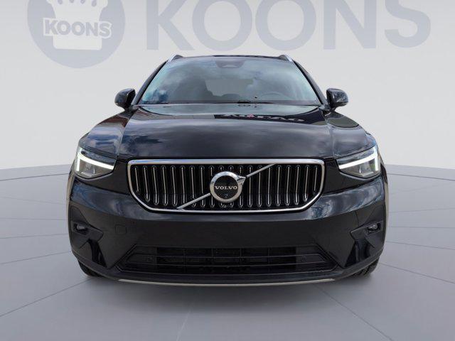 used 2025 Volvo XC40 car, priced at $37,000