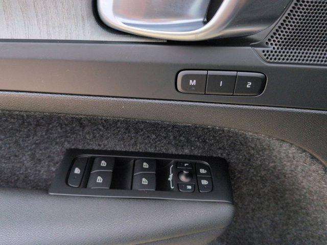 used 2025 Volvo XC40 car, priced at $37,000