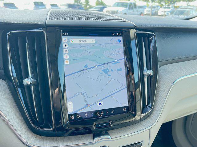used 2022 Volvo XC60 Recharge Plug-In Hybrid car, priced at $32,000