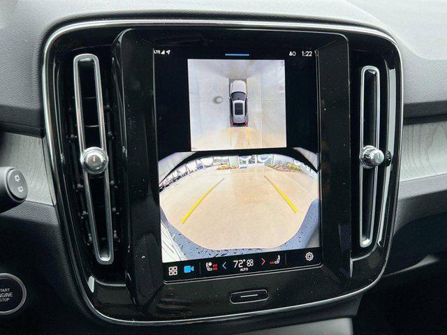 new 2025 Volvo XC40 car, priced at $41,499