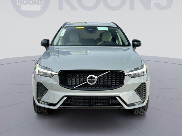 new 2025 Volvo XC60 car, priced at $59,135