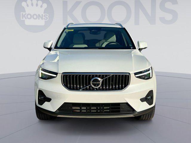 new 2024 Volvo XC40 car, priced at $42,000