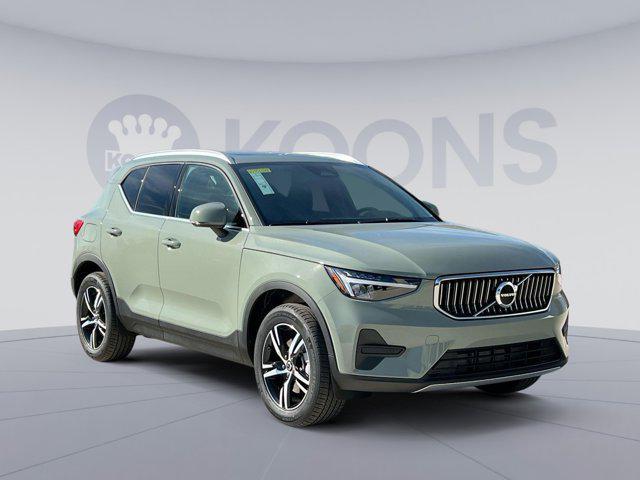 new 2025 Volvo XC40 car, priced at $43,500