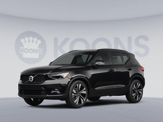 used 2025 Volvo XC40 car, priced at $37,000