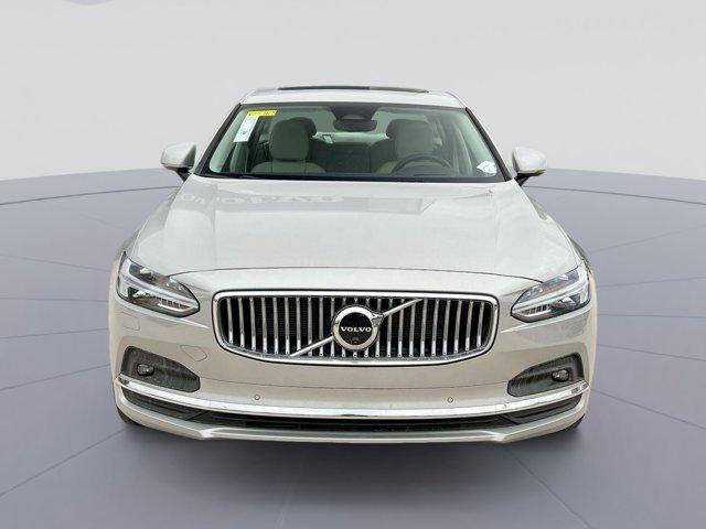 new 2025 Volvo S90 car, priced at $65,095